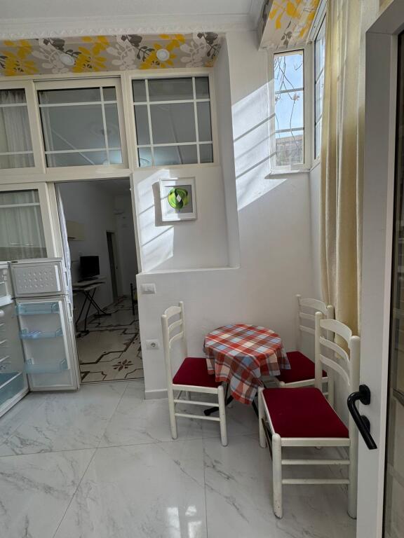 Monolocale in affitto (vicino al Tribunale) Durres