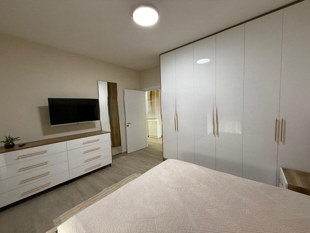Apartament 2+1 Me Qira te Xhamlliku, Tiranë 600 € /Muaj