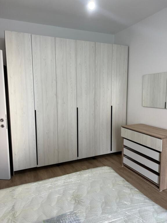 APARTAMENT NE SHITJE 1+1 TE UNIVERS CITY