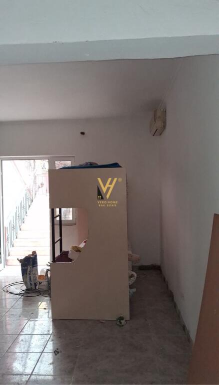 MONOLOCALE 25 M2 IN AFFITTO IN CENTRO 50.000 LEKE