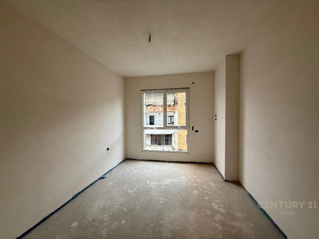 2+1 Apartment For Sale in Ali Demi, Tirana - 138550€ | 81.5 m²