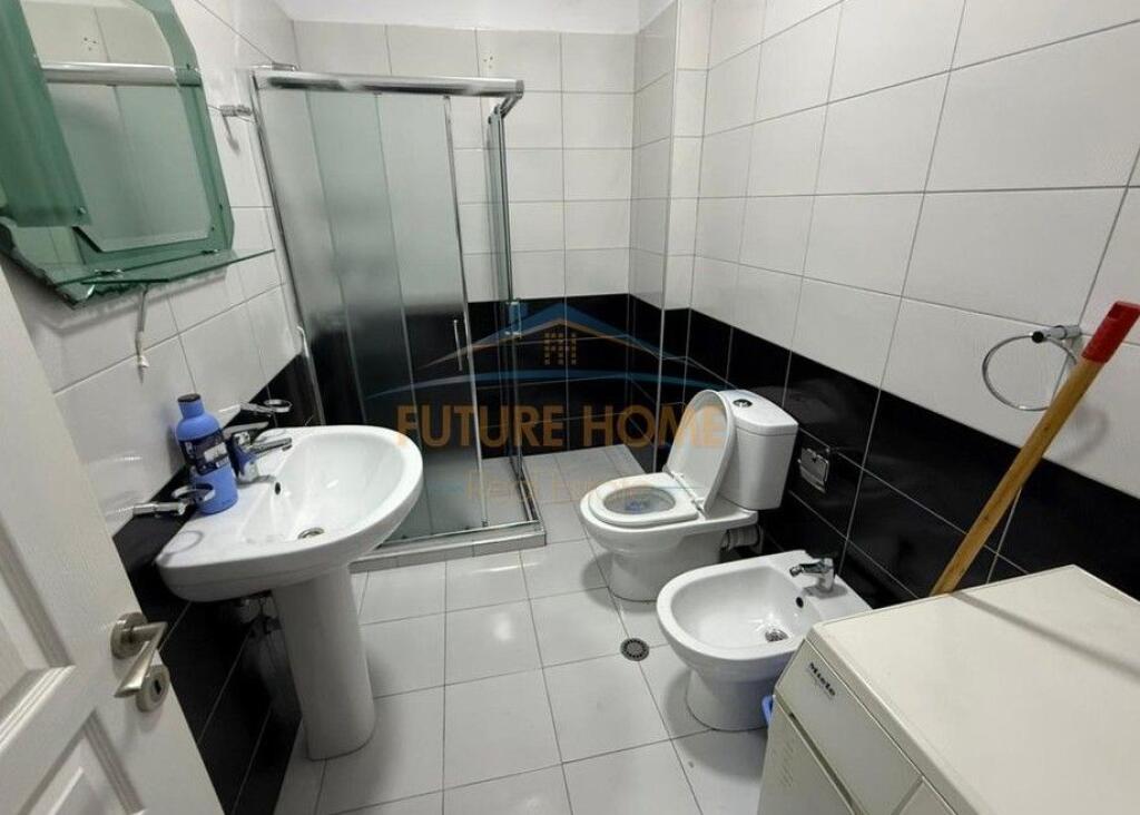 Qera, Apartament 2+1, Kompleksi Golden Park, Tiranë.