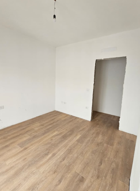 🏡 Apartment 2+1+2 for Sale – Tirana Complex Entry 2