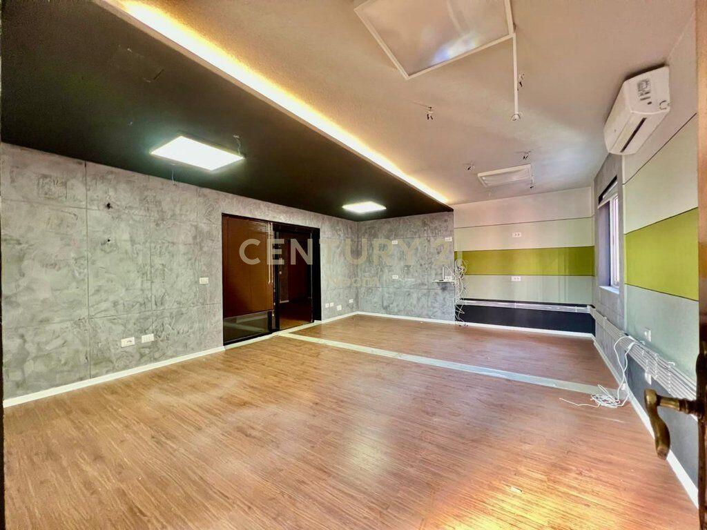 FOR RENT, MODERN OFFICE SPACE - 160 m2, WILSON SQUARE‼️