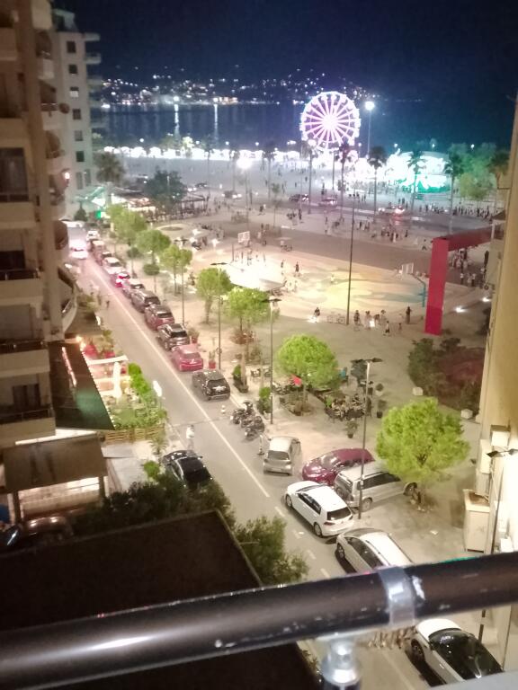 Appartamento 2+1 in vendita lungomare Vlore