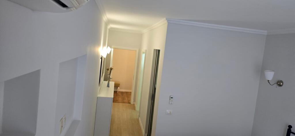 Appartamento Premium  - In Affitto - Prezzo 950 Eur 3+1+2, Tirana