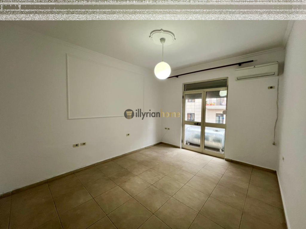 Appartamento 2+1 in Affitto, “Bulevardi Zogu i Parë”, Tirana