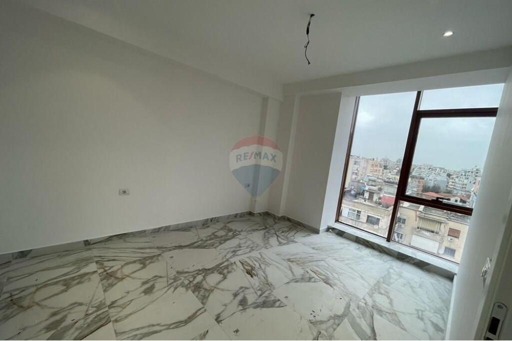 Apartment - For Sale - Kavaja Street, Tirana(ID: 530191009-1693)