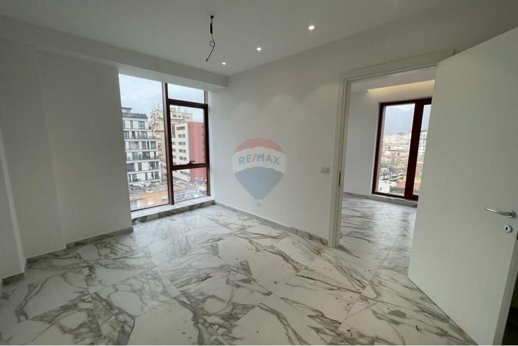 Apartment - For Sale - Kavaja Street, Tirana(ID: 530191009-1693)