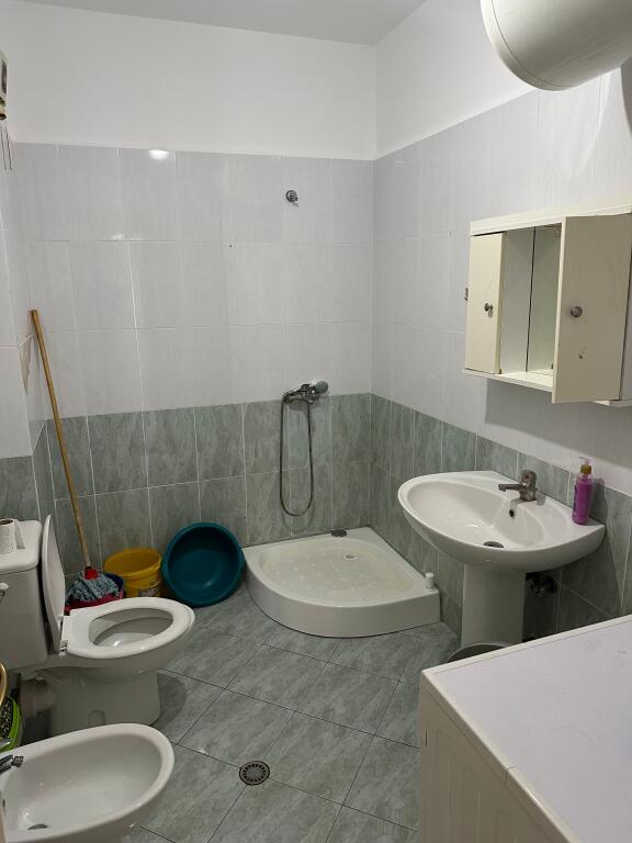 Apartament 1+1 me qera tek Vila L ne Astir