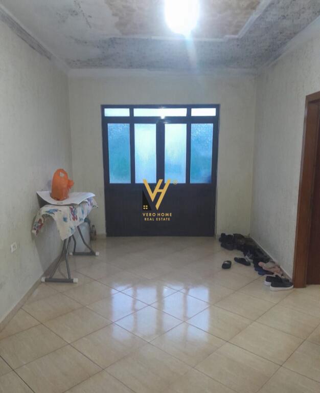 PRIVATE HOUSE WITH YARD FOR SALE IN SHKOZE 19,700,000 LEKE