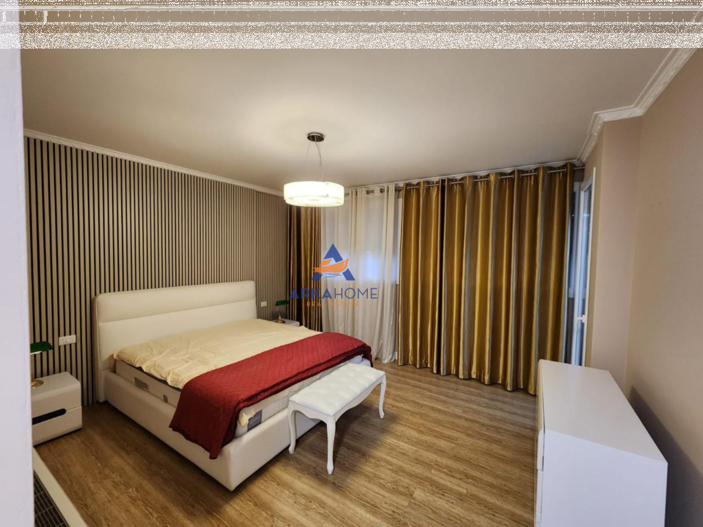 VILLA SU DUE PIANI IN AFFITTO "PRESSO LA RESIDENZA LONG HILL" 2000 EURO