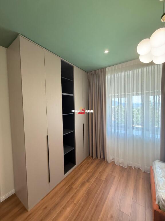 Super Apartament Luksoz me qera 2+1+2wc + Parkim ne residencen Lakeland, Tirane (ID 4231482)