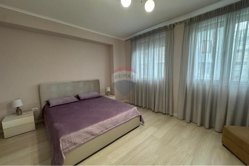 QIRA APARTAMENT 3+1+2 ISH EKSPOZITA!