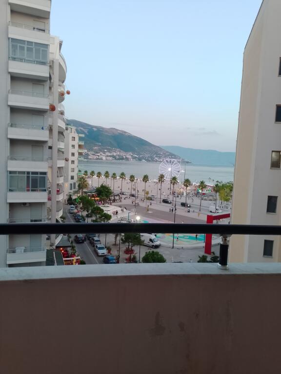 Appartamento 2+1 in vendita lungomare Vlore