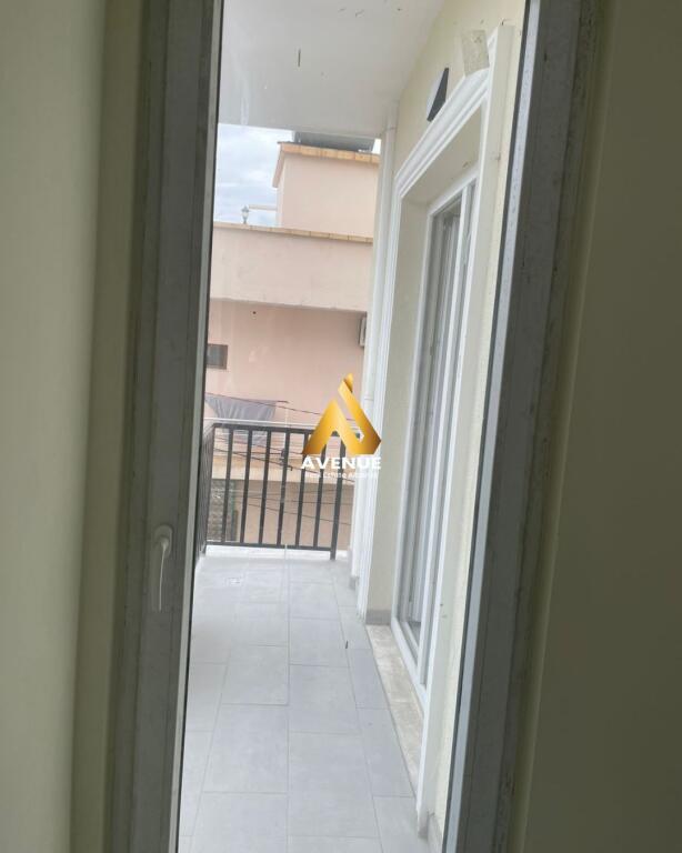 BUSINESS PREMISES FOR RENT – BLUE BOULEVARD, KAMËZ