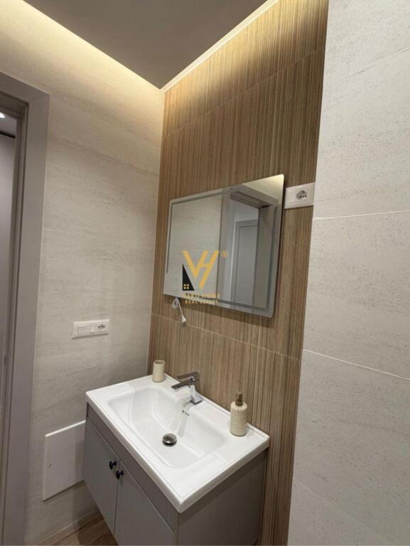 APPARTAMENTO 1+1+BLK IN AFFITTO A ZOGU I ZI 800 EURO
