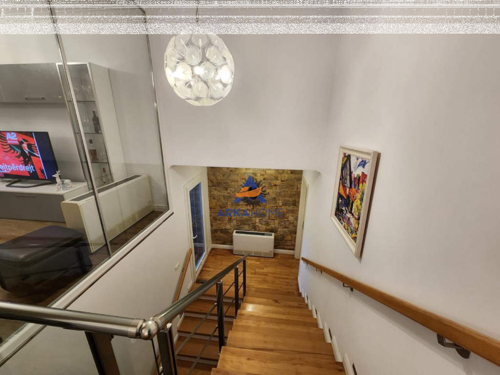 VILLA SU DUE PIANI IN AFFITTO "PRESSO LA RESIDENZA LONG HILL" 2000 EURO