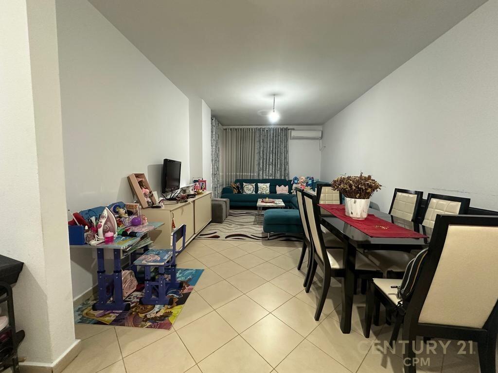 Appartamento 1+1 in Vendita a Kamez Centro, Tirana 85.000 € Sup. Totale 72m2