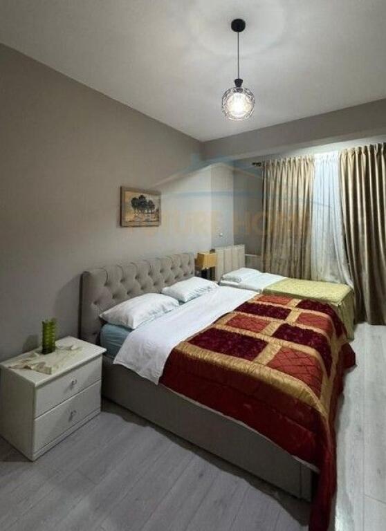 Qera, Apartament 1+1 , Rruga e Barrikadave, Tirane!