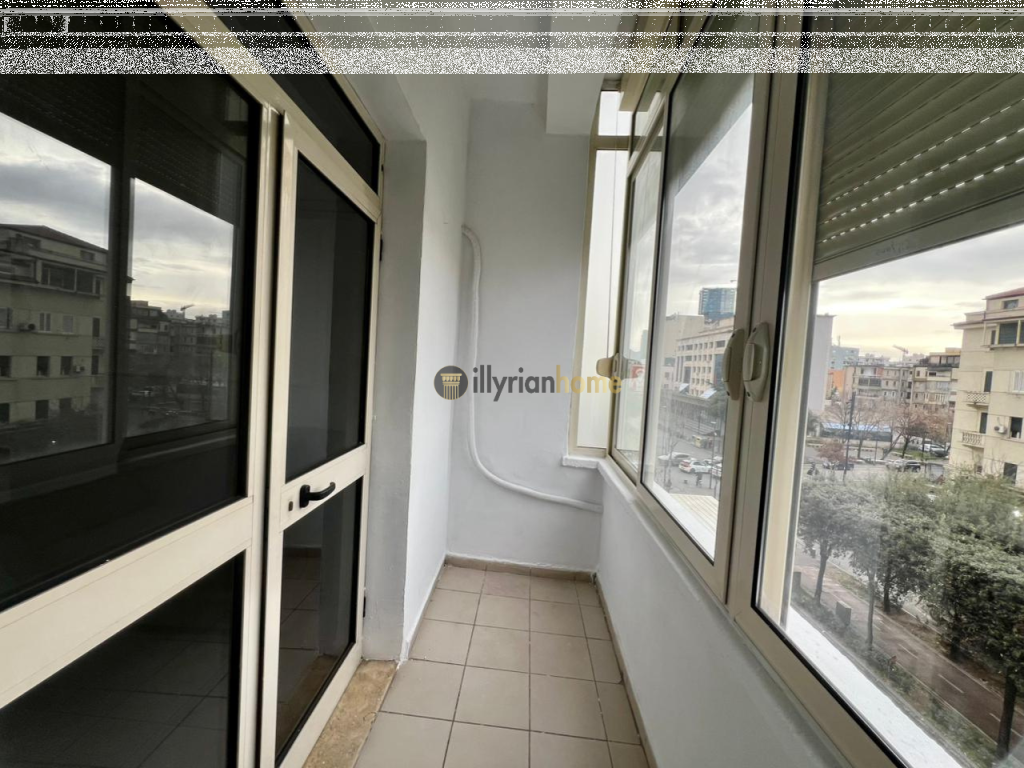 Appartamento 2+1 in Affitto, “Bulevardi Zogu i Parë”, Tirana