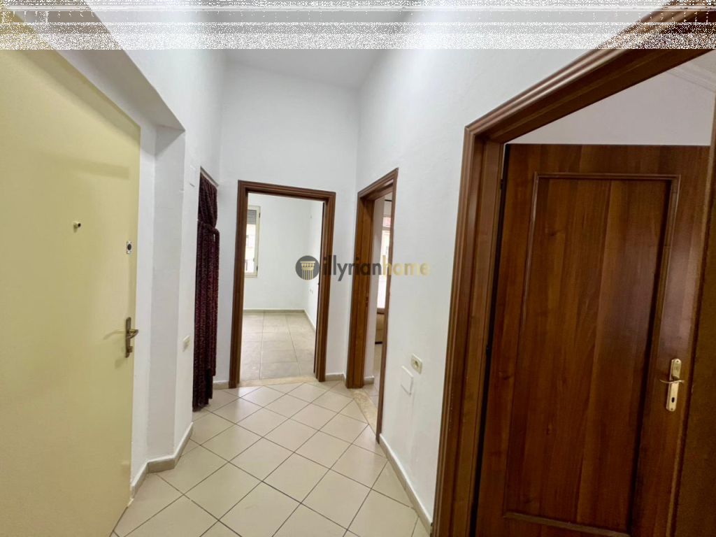 Appartamento 2+1 in Affitto, “Bulevardi Zogu i Parë”, Tirana
