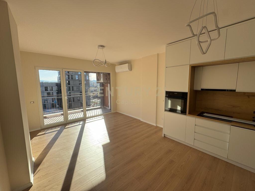 Apartment 2+1+2 For Rent in Former Aviation Field, Tirana - 65 000 lekë | 100.87 m²