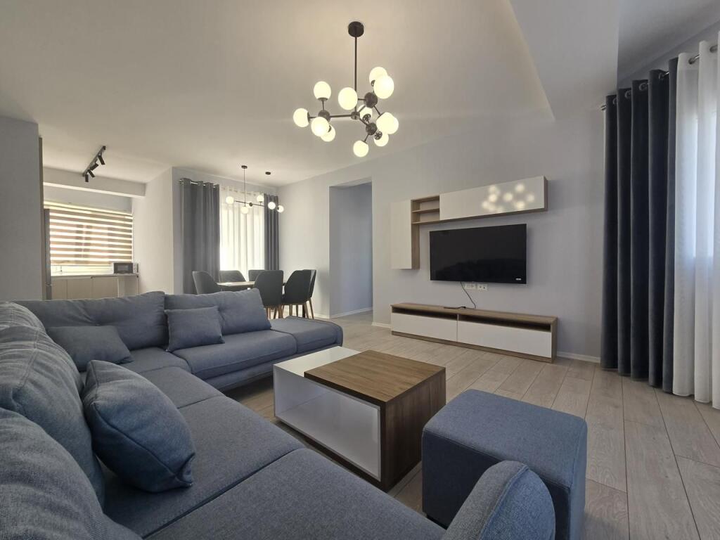 APARTAMENT NE SHITJE TE RIVER REZIDENCE , FUSHA AVIACIONIT 2+1+2