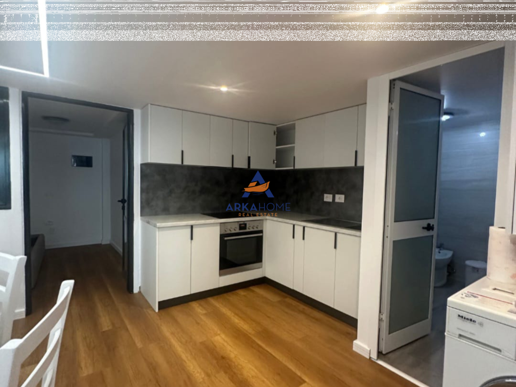 SHITEN DY APARTAMENTE (2+1 &amp; 1+1) "ARDENO, TIRANË" 15.000.000 LEKE