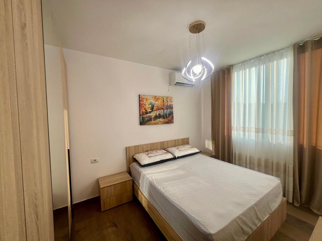 📣 QERA GARSONIERE 📍 Prane Shkolles “Deshmoret e Lirise” 🛣️ Rruga "Margarita Tutulani" ✨