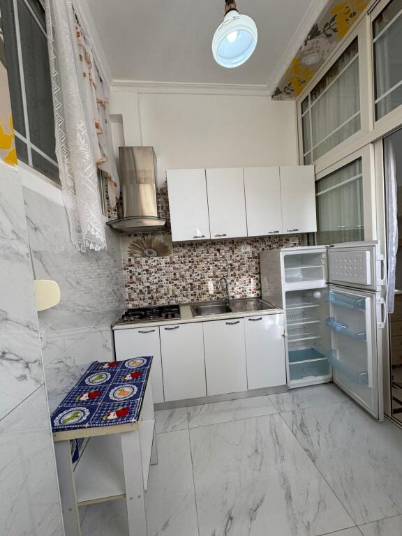 Monolocale in affitto (vicino al Tribunale) Durres