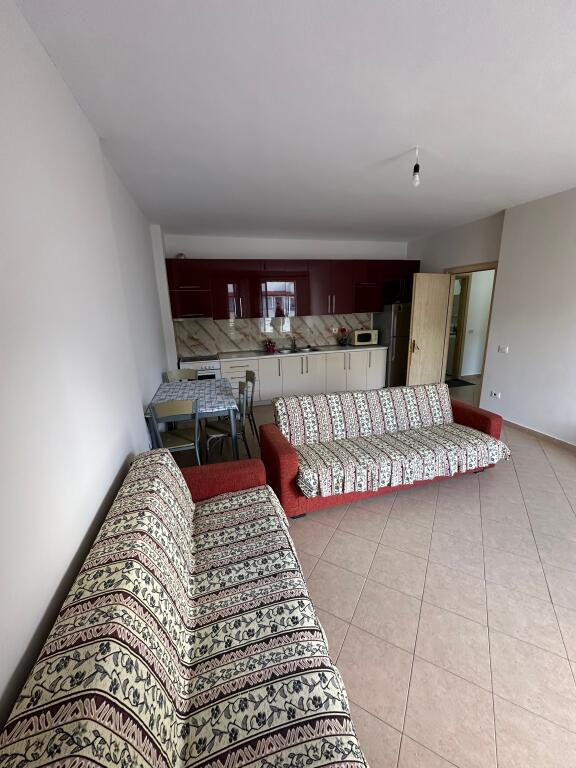 Apartament 1+1 me qera tek Vila L ne Astir