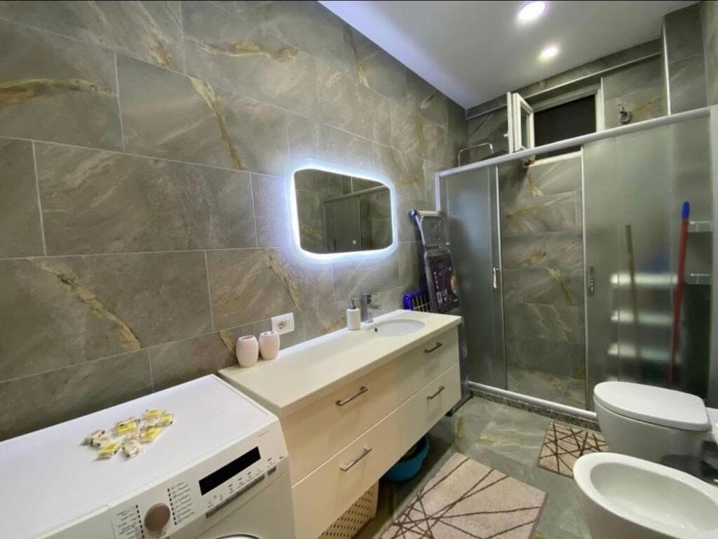 🏡 APPARTAMENTO 2+1+2 IN AFFITTO – GIARDINO BOTANICO / VICINO ALLA MOSCHEA