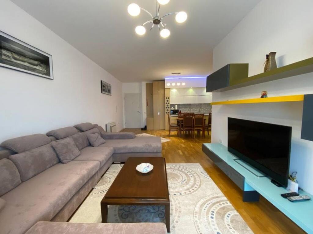 🏡 APPARTAMENTO 2+1+2 IN AFFITTO – GIARDINO BOTANICO / VICINO ALLA MOSCHEA