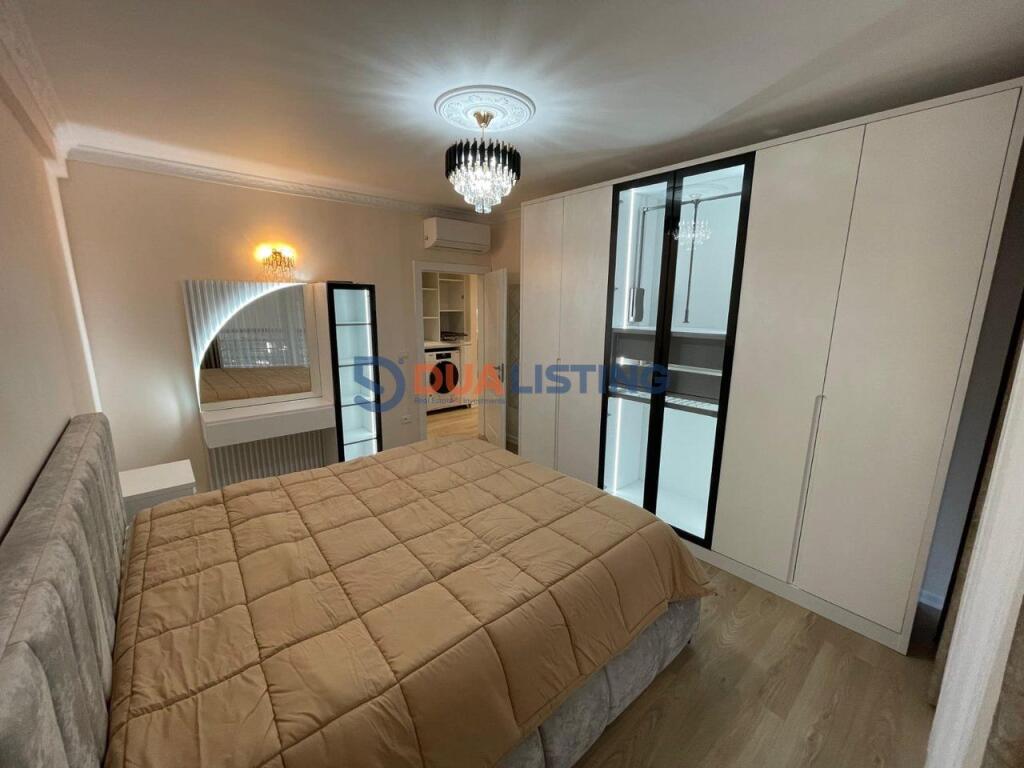 FOR RENT APARTMENT 2+1+2 WITH PARKING SPOT AT DRY LAKE !