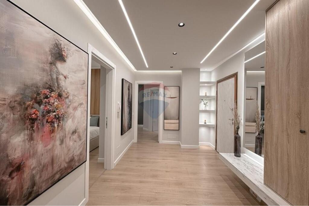 FOR SALE 2+1 APARTMENT AT ZOGU I ZI