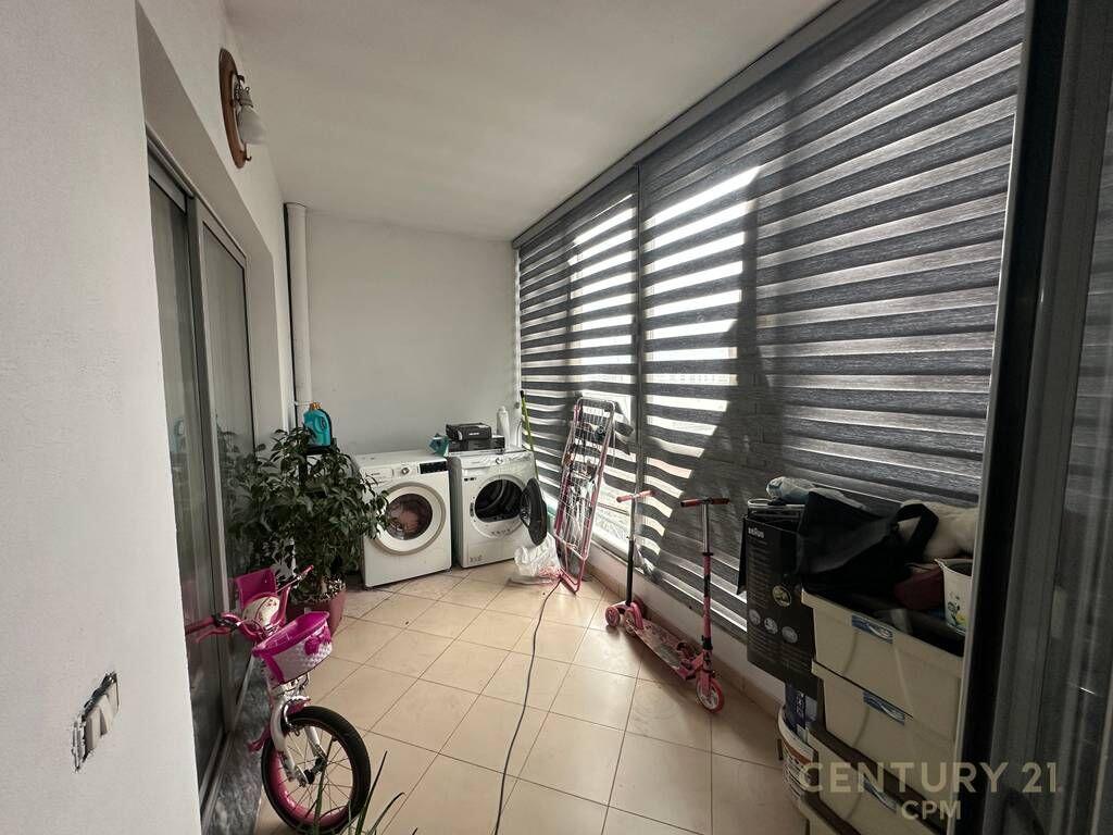 Appartamento 1+1 in Vendita a Kamez Centro, Tirana 85.000 € Sup. Totale 72m2