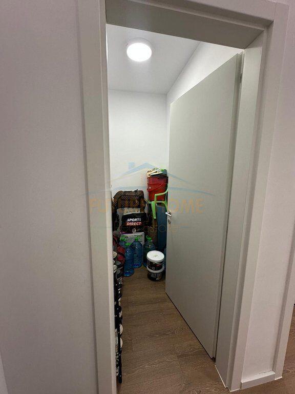 Shitet, Apartament 3+1+2, Jordan Misja