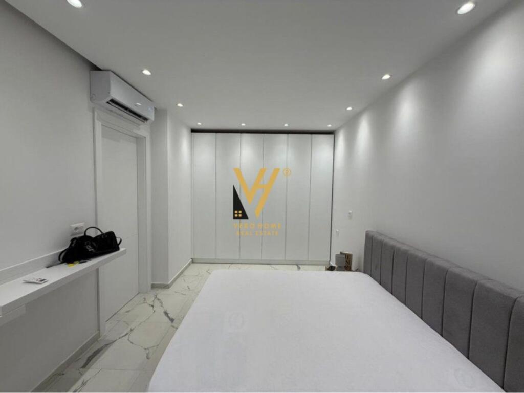 AFFITTASI APPARTAMENTO 1+1+BLK A ZOGU I ZI 760 EURO