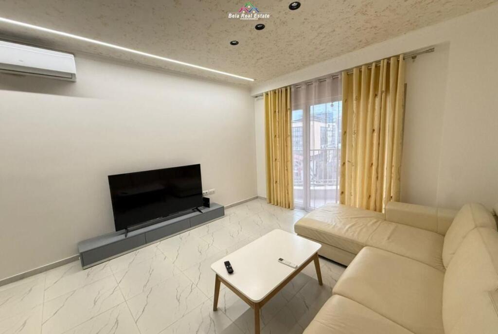 Apartament me qera 1+1 tek Zogu i Zi (ID B2101417) Tirane