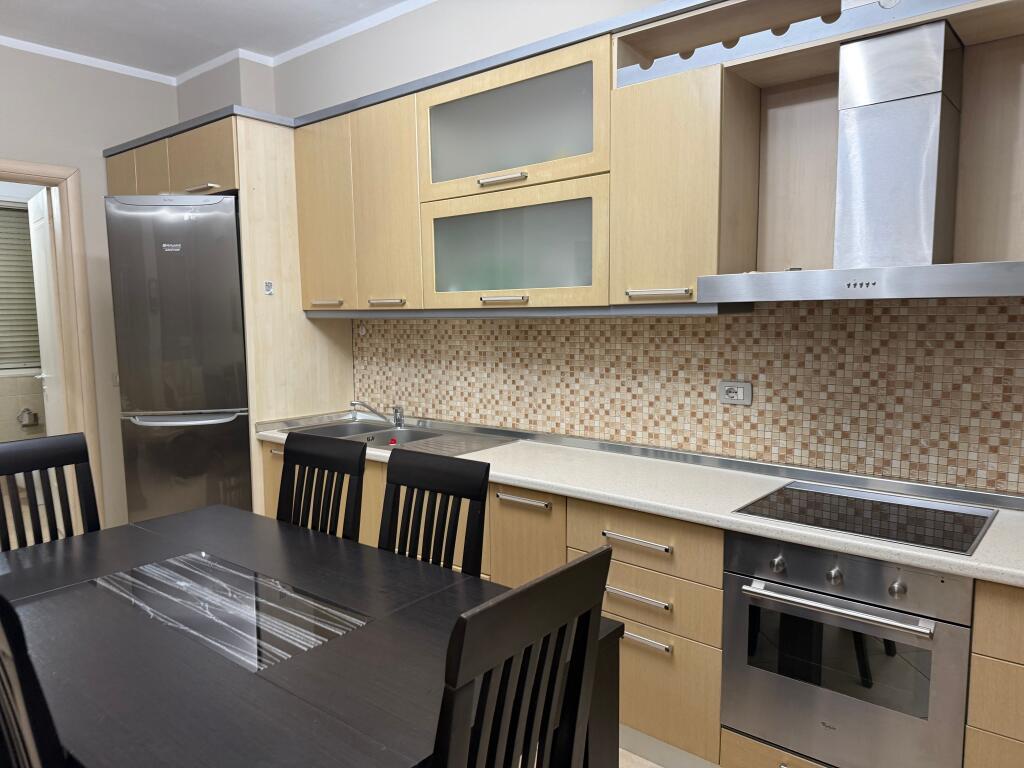 Apartament 1+1 me qira tek Kompleksi Delijorgji