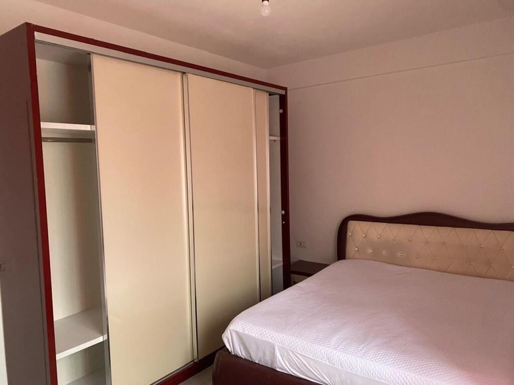 2+1,furnished commune of Paris price 600 euro