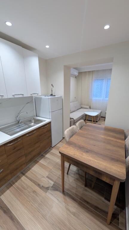 Affittasi Casa Privata 2+1 vicino a Kafja e Remes.