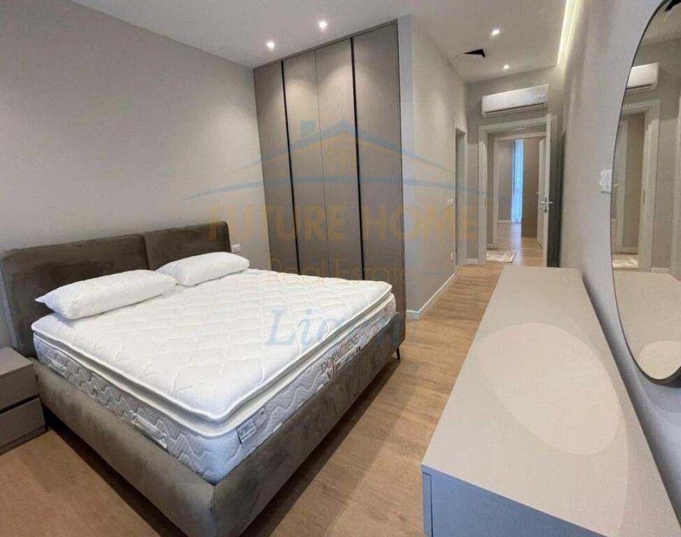 Affitto, Appartamento 3+1+POSTO AUTO, Green Valley, Tirana..