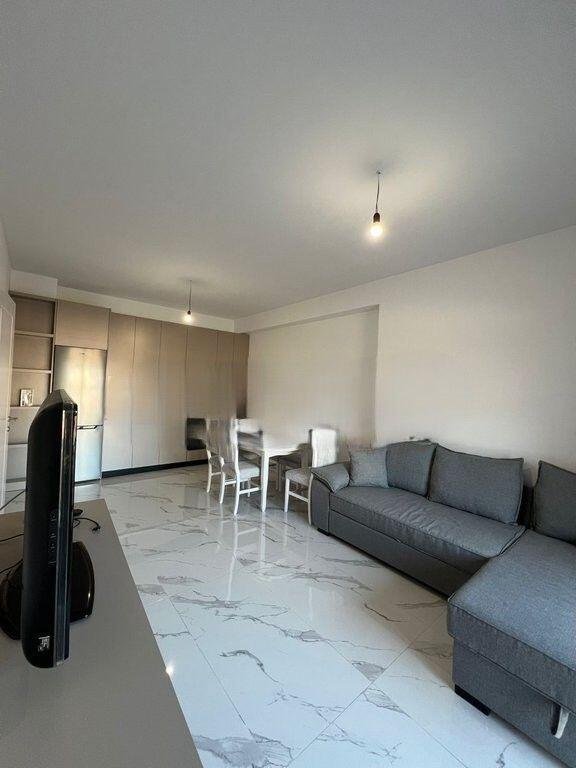 Apartament 2+1 Me Qira në Bulevardi i Ri, Tiranë - 700€