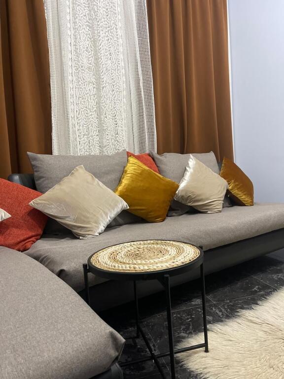 🏡 2 Studios for Rent – Dibra Street (Airbnb)!!!
