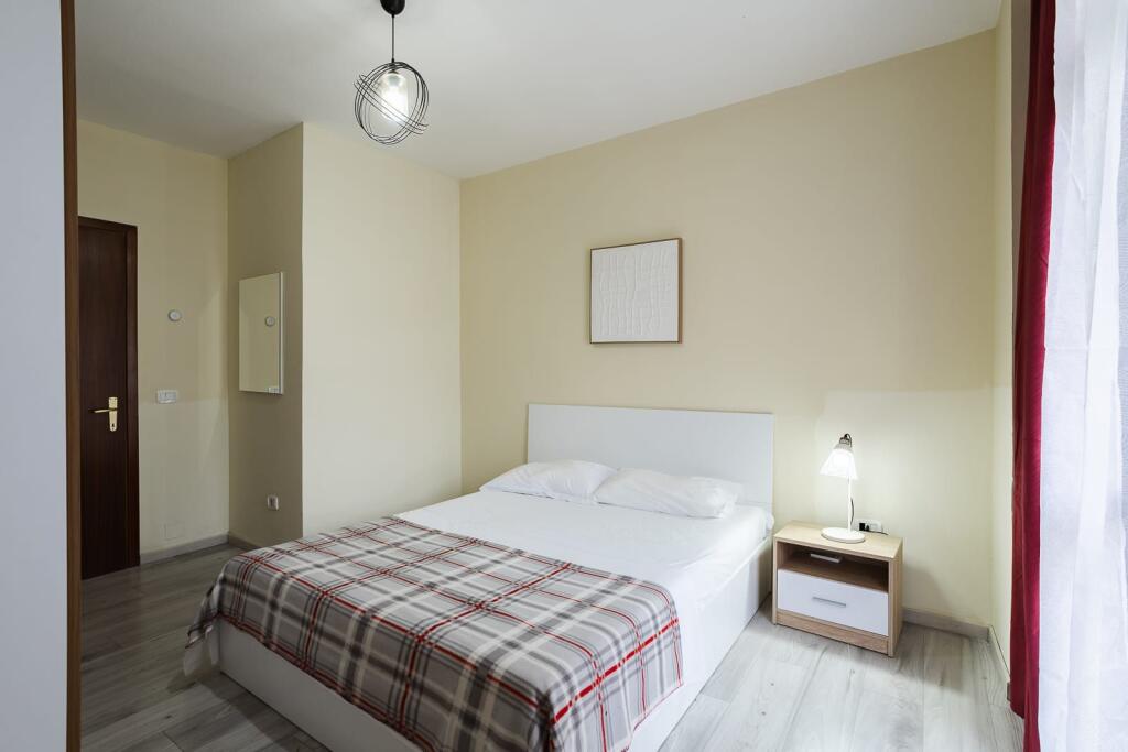 Affittasi appartamento 3+1+2 bagni presso l'ex-Esposizione