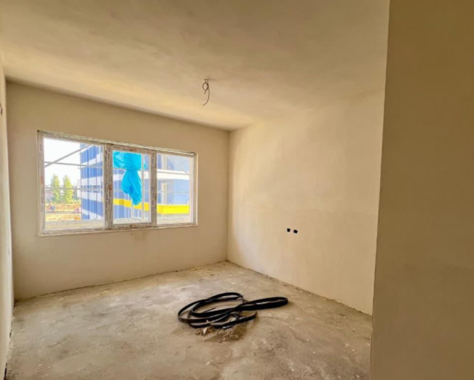 🏢 Vendesi Appartamento 2+1+2 – Univers City   