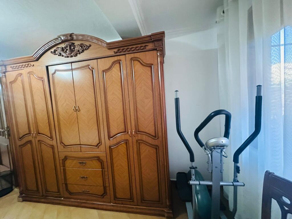 Apartament me qera 2+1 - 📍Mozaiku Tiranës, 21 Dhjetori
