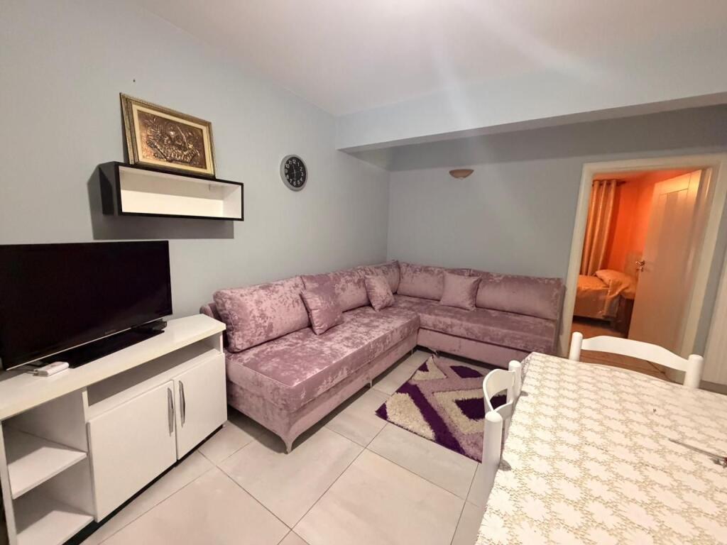 Apartment 2+1 for rent opposite the Sports Palace.